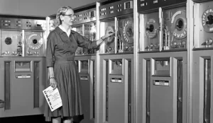 Grace Hopper Conheça 7 mulheres que fizeram história na ciência e tecnologia