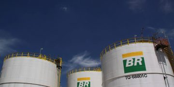 Petrobras anuncia redução potencial no preço do gás natural