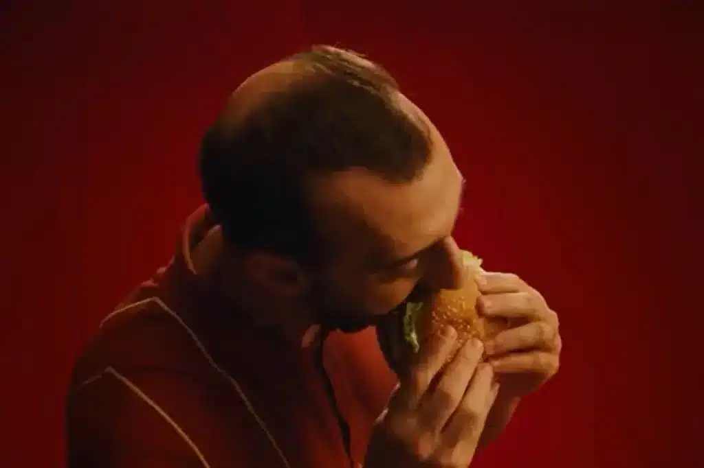 Burger King dará sanduíches de graça para calvos
