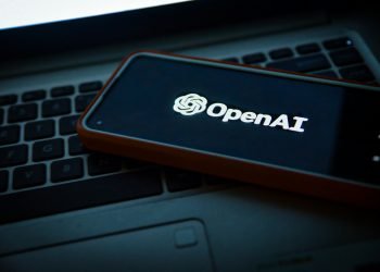 OpenAI divulga IA para clonagem de voz em múltiplos idiomas voice engine