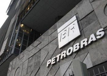 Petrobras aprova pagamento de 50% dos dividendos