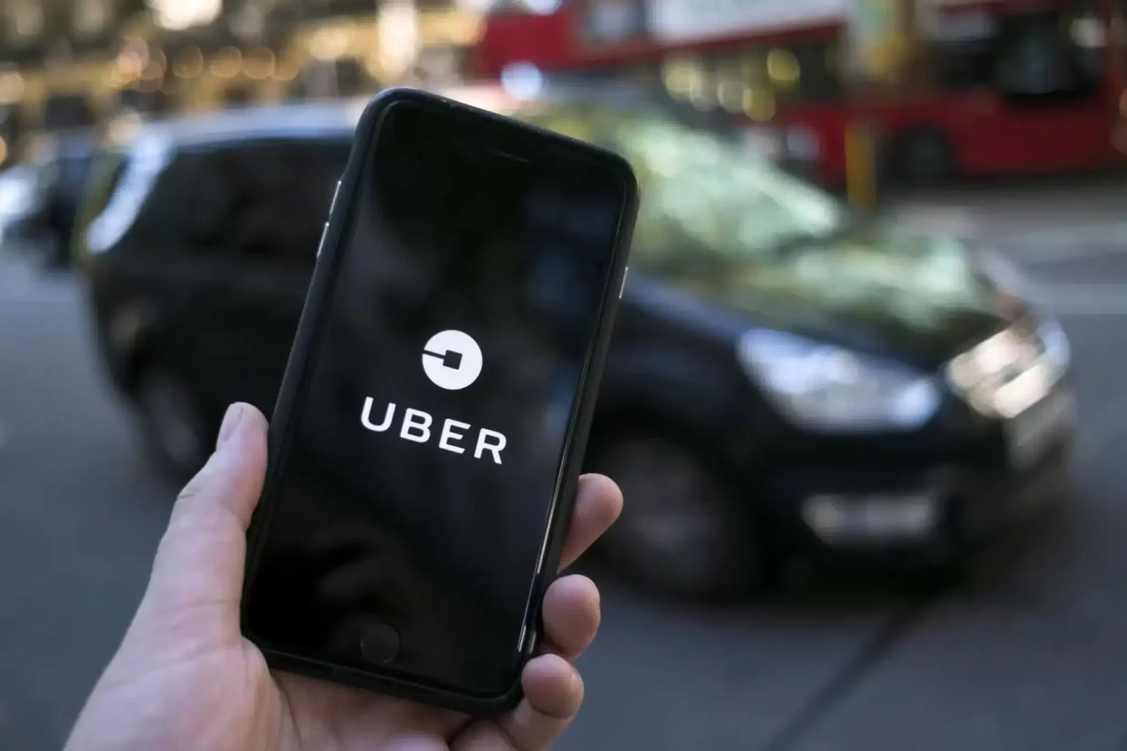 Uber pede ao STF suspenção de processos sobre vínculo trabalhista