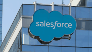 Salesforce compra informatica