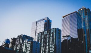 VBI Real Estate expande patrimônio. (Foto: Jason Dent/Unsplash)