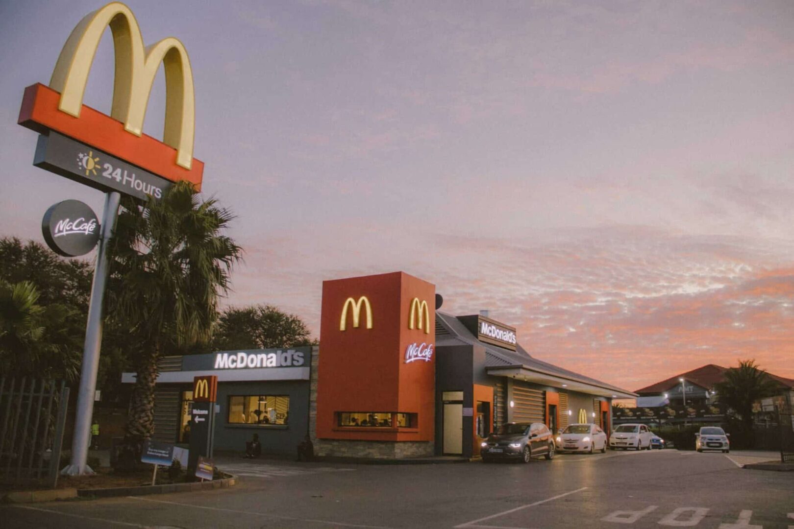 Por que McDonald's decidiu reaver todas suas franquias em Israel