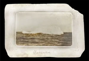 Foto rara de iceberg pode ser do Titanic e está em leilão
