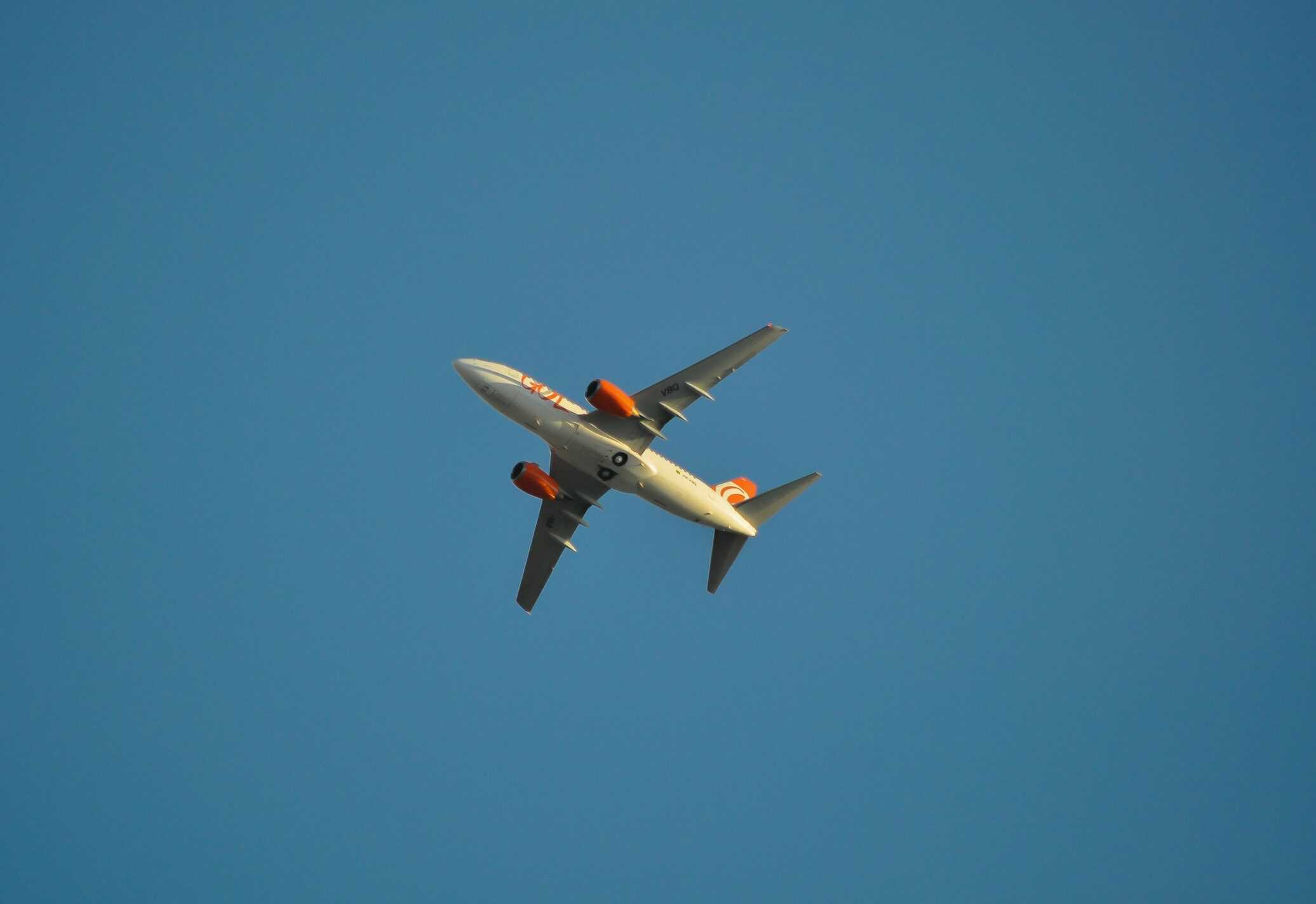 Judicialização no setor aéreo impede entrada de empresas no Brasil