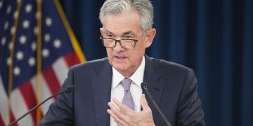 Corte de juros: Powell afirma que 'progresso da desinflação' é lento
