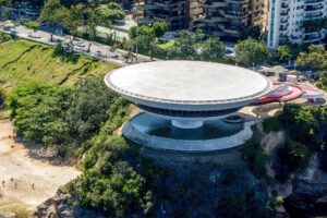 Aumento de empregos no Leste Fluminense. (Foto: Guertzen/Pexels)