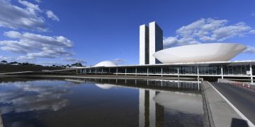 Fachada do Congresso Nacional - Políticos Brasil - Câmara Deputados - Senado Federal