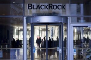 Disputa entre BlackRock e Saba Capital. (Foto: Divulgação/Black Rock)