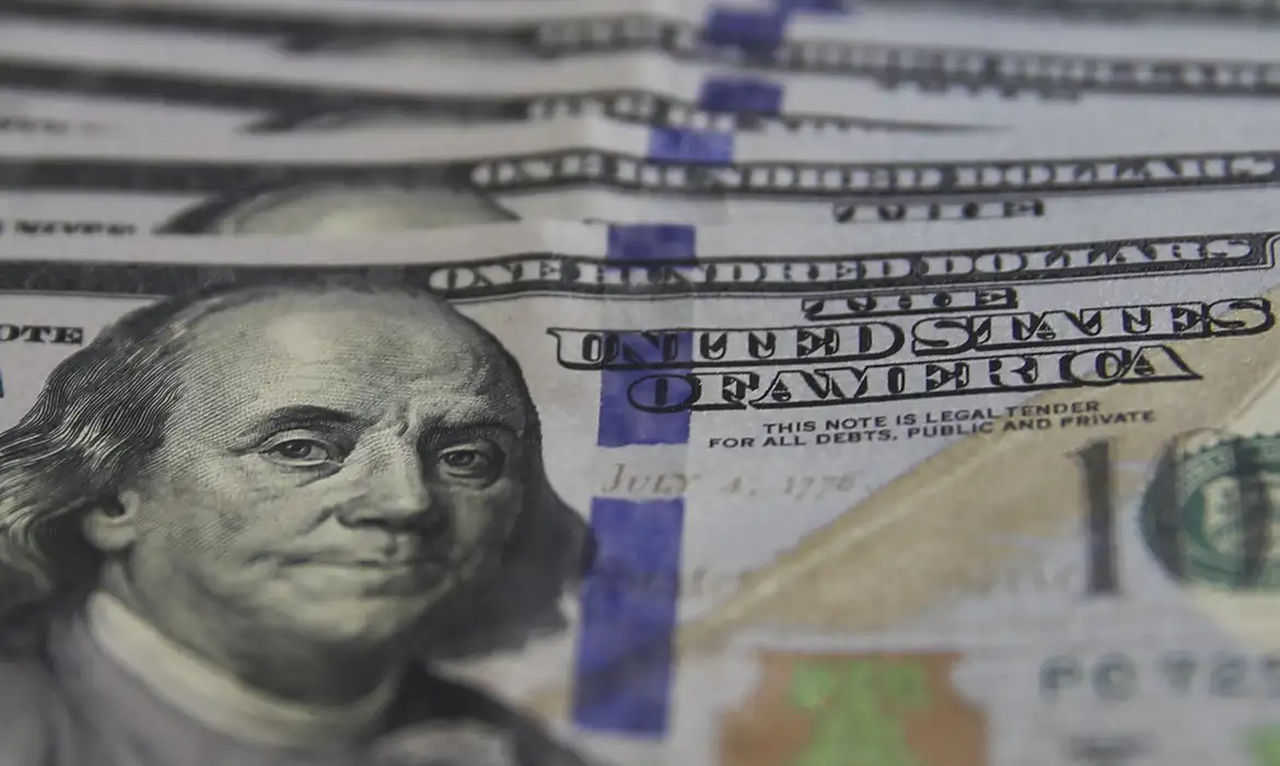 Alta do Dólar