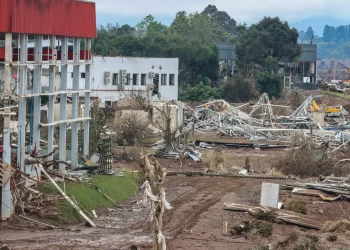 Enchentes - Chuvas - Destruição - Meio Ambiente - Rio Grande do Sul - Linha Branca