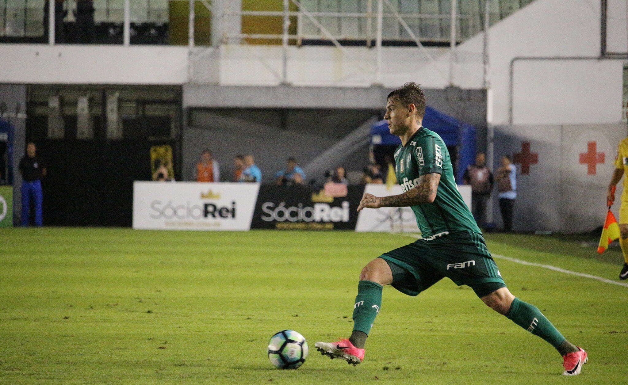 Entenda a redução das dívidas dos clubes. (Imagem: Douglas Teixeira/Wikimedia Commons)