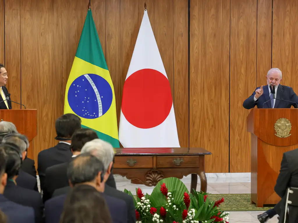 Lula e Premiê Japonês discutem exportação de carne brasileira. (Foto: Antonio Cruz/ Agência Brasil)