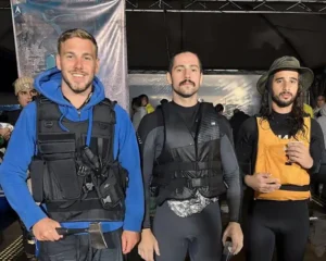 Voluntários do RS se dizem enganados para resgatar armas em vez de crianças
