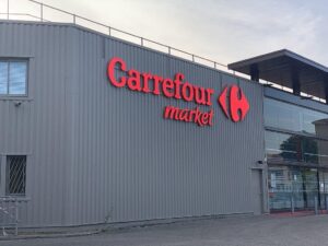 Cadeia varejista assegura transição de funcionários de supermercados em BH. (Foto: Chabe01/Wikimedia Commons)