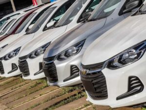 Carros - Automóveis - Veículos - Fenabrave - Anfavea - seguro de automóveis