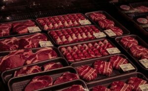 Economia em crise argentinos cortam consumo de carne em 16%