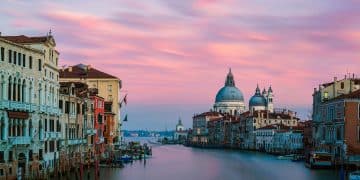 Europa reforça controle nas cidades contra turismo excessivo