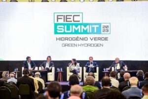 Fique por dentro da FIEC Summit 2024. Na imagem, a edição do ano passado. (Foto: Divulgação/FIEC)