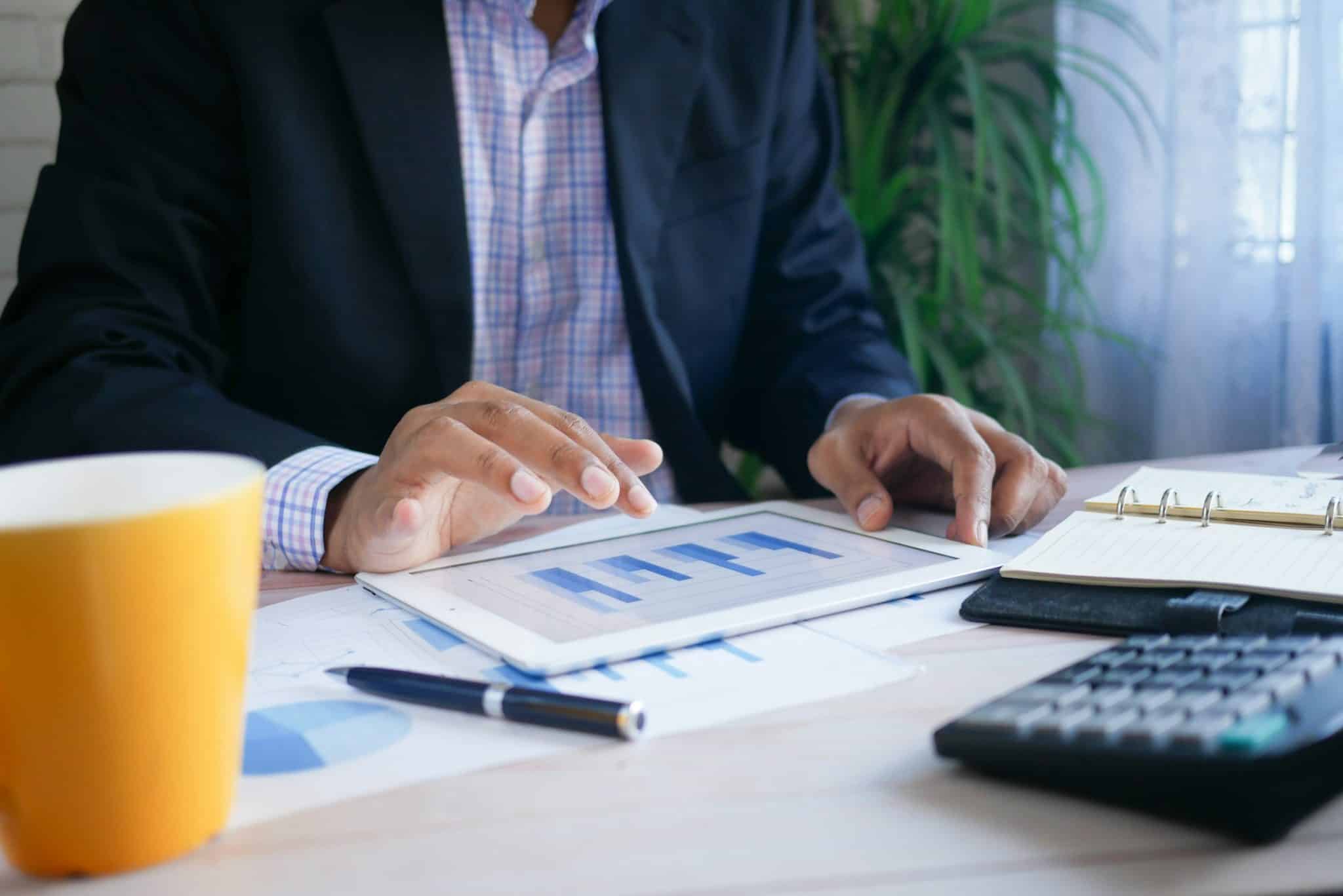 Investidores estrangeiros retiram bilhões do Brasil: qual a razão?