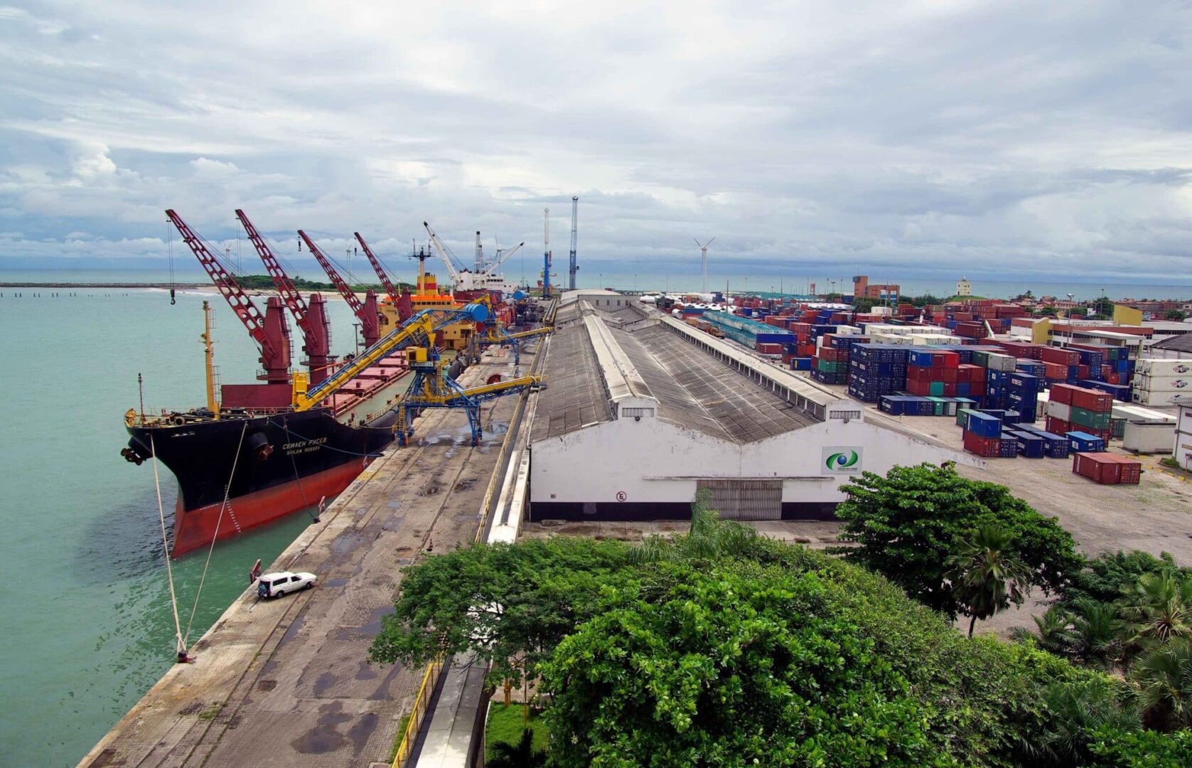 Porto do Mucuripe passará por modernização. (Foto: Otávio Nogueira/Wikipedia).