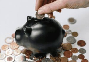 Poupança registra alta entrada líquida. (Foto: Cottonbro Studio/Pexels)