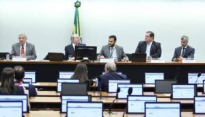 Reforma tributária proposta.