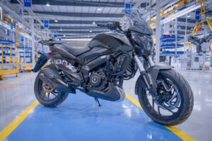 Gigante das motos indianas Bajaj estabelece fábrica em Manaus