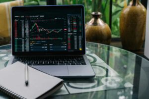 Bolsa e moeda brasileira estão entre piores desempenhos globais