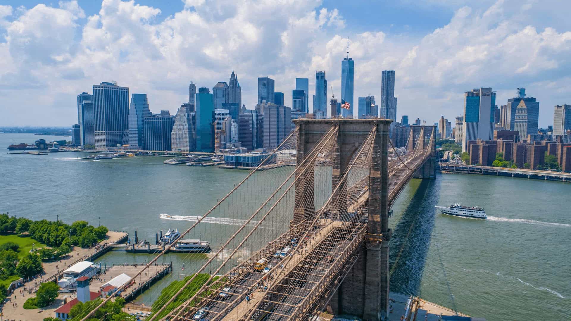 Vista panorâmica da cidade de Nova York, a maior economia do mundo, representando o poder econômico dos Estados Unidos no ranking global.