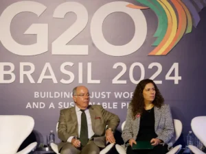 A ministra da Gestão e Inovação em Serviços Públicos, Esther Dweck, e o ministro das Relações Exteriores, Mauro Vietia, participam do “States of the Future”. (Foto: Fernando Frazão/Agência Brasil)