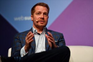 George Kurtz, CEO da CrowdStrike, é convocado a depor no Congresso dos EUA. (Foto: Divulgação/Web Summit)
