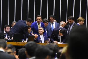 Atuação de Luiz Gastão na reforma tributária.