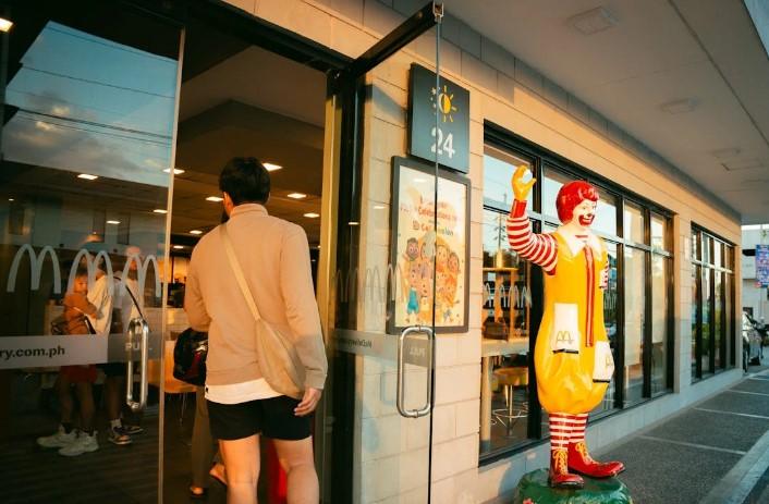 McDonald's-registra-queda-vendas-desde 2020-kenzero14