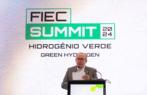 Discussões sobre Hidrogênio Verde no FIEC Summit.