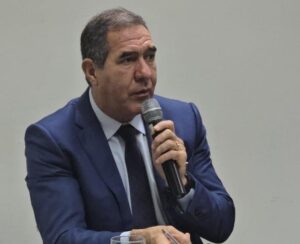 Projeto de Gastão beneficia estados com taxa de serviços metrológicos