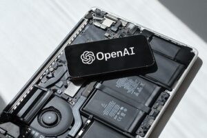 OpenAI divulga personalização de GPT para empresas. (Foto: Divulgação/Wikimedia Commons)