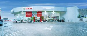 Toyota lucro recorde; produção híbrida Toyota.