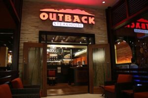 outback-busca-compradores-operacoes-brasil-reproducao-facebook-outback