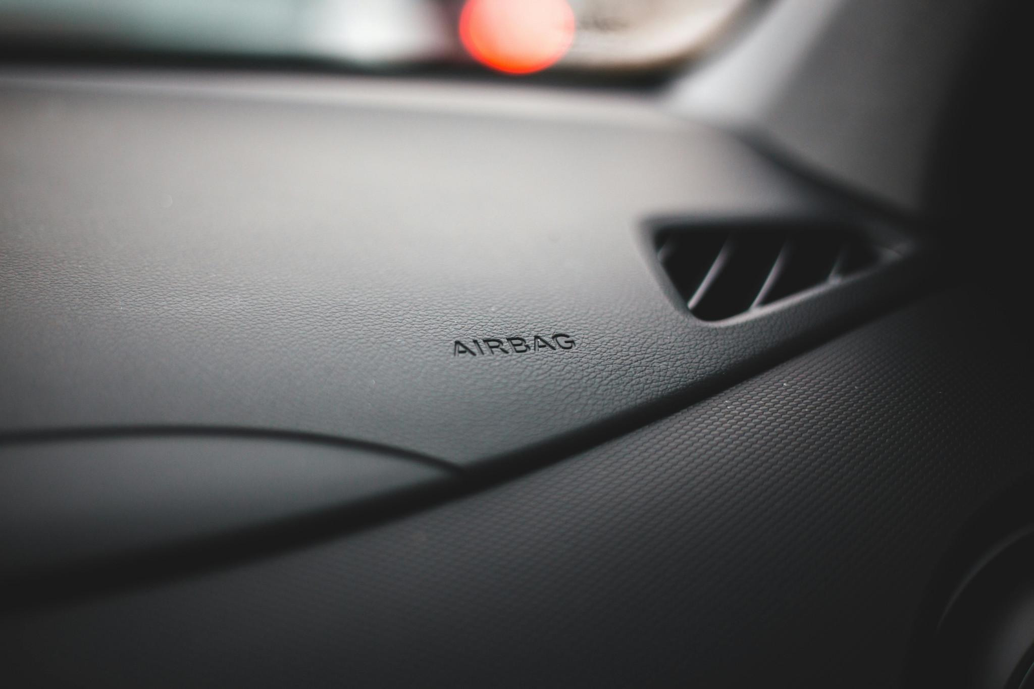 recall-2-milhões-carros-airbag-defeituoso-introspectivedsgn