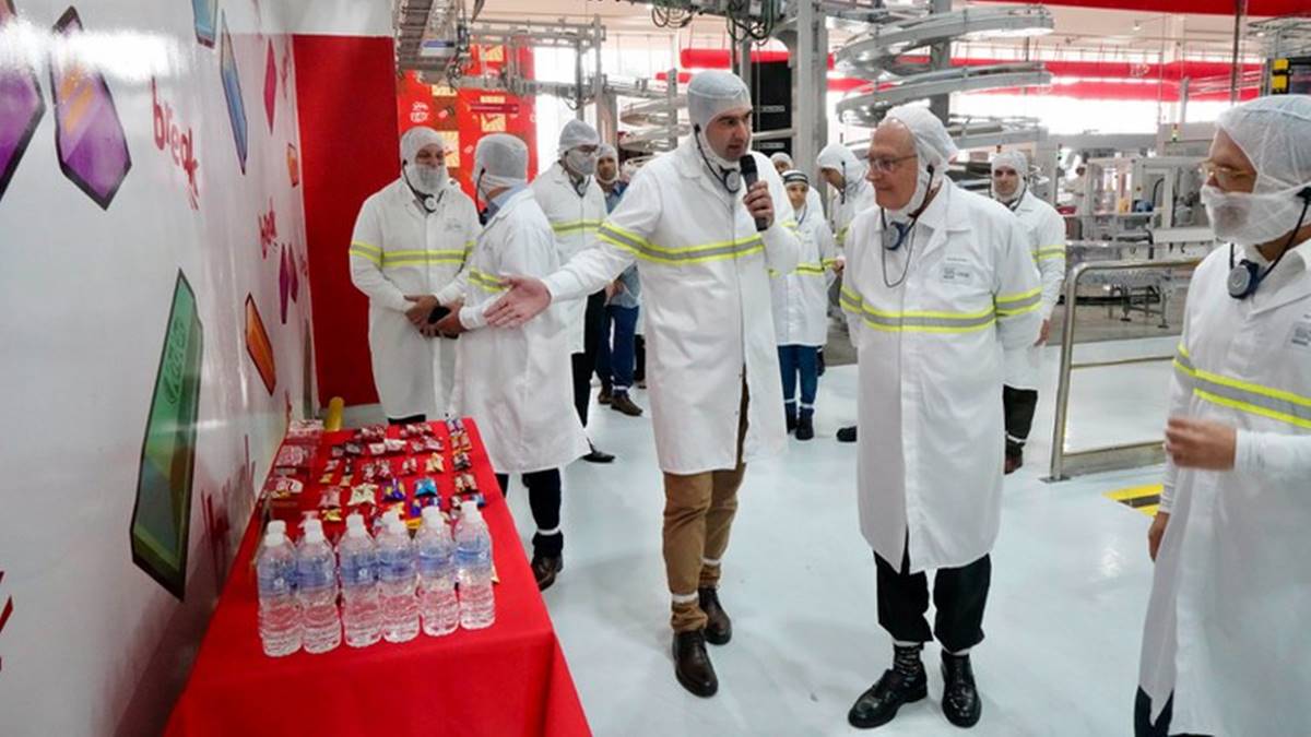 Alckmin participa de inauguração de nova linha de produção em fábrica da Nestlé