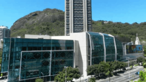 A aquisição do Shopping Rio Sul impulsiona a expansão do varejo no Rio de Janeiro, trazendo novas oportunidades.