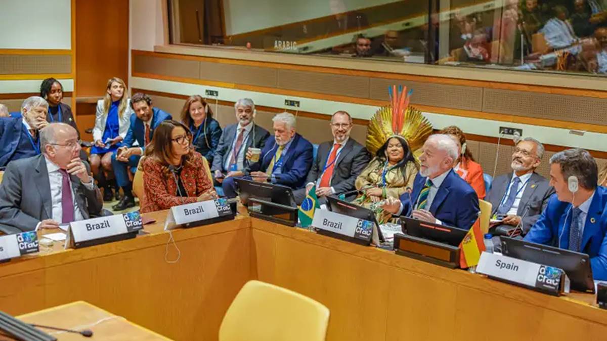 Lula se reúne com outros chefes de Estados em Nova York, em evento de defesa da democracia e de combate aos extremismos