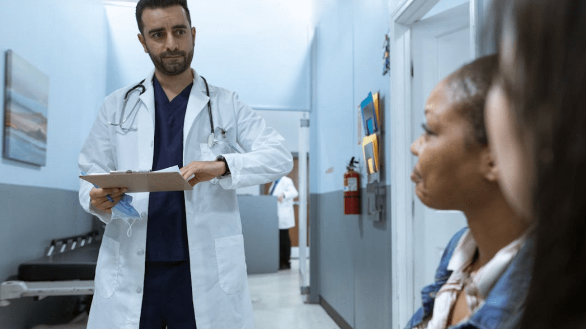 Os brasileiros com seguro saúde diminuíram as consultas e internações hospitalares, mas aumentaram os exames e atendimentos ambulatoriais.