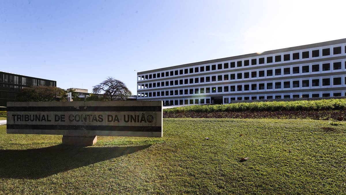 TCU alerta governo federal sobre meta fiscal de 2024