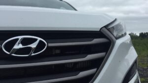 Imagem da frente de um veículo da Hyundai para representar a matéria da queda das ações da Hyundai após o maior IPO da Índia