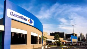 Grupo Carrefour Brasil lucra R$ 282 mi no 1º tri de 2025, alta de 446%. Atacadão lidera vendas e banco cresce apesar da inadimplência no setor.