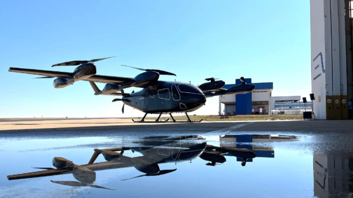 Imagem de um carro voador da Eve para ilustrar a matéria do desempenho e prejuízo da Eve no terceiro trimestre de 2024